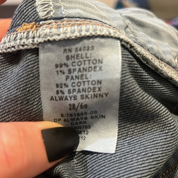 GAP Maternity Always Skinny Dark Rinse Jeans Size 28 - Picture 7 of 7